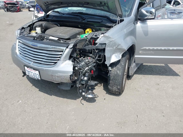 2C4RC1CG5GR271424 Chrysler Town & Country Touring-l