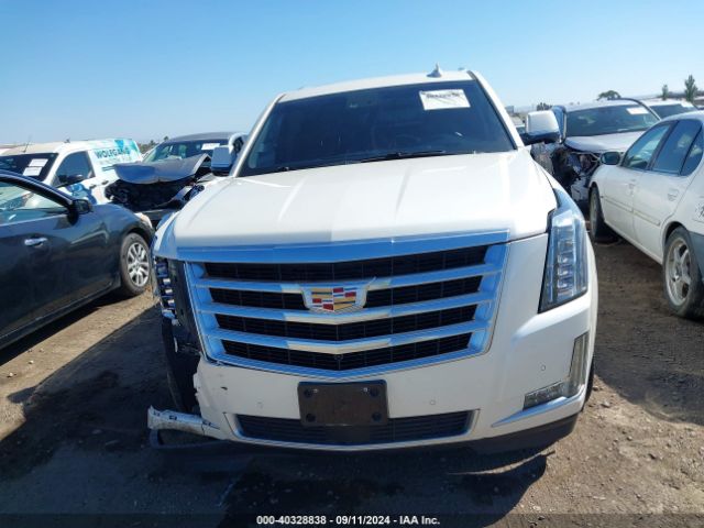 1GYS3TKJ5FR540739 Cadillac Escalade Esv Premium