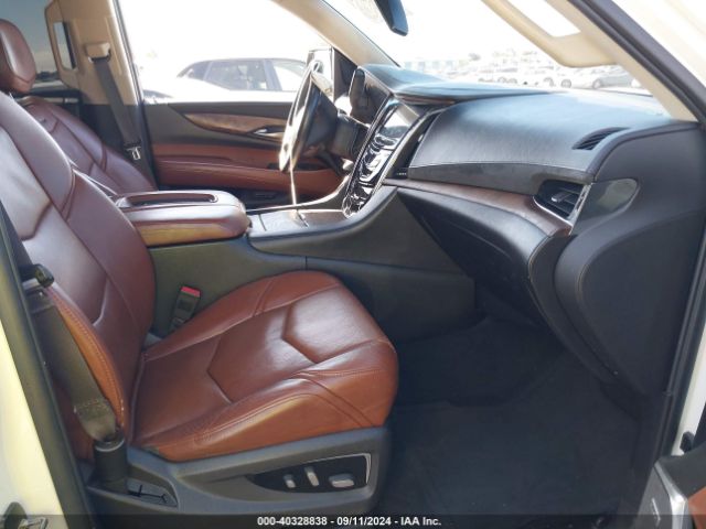 1GYS3TKJ5FR540739 Cadillac Escalade Esv Premium