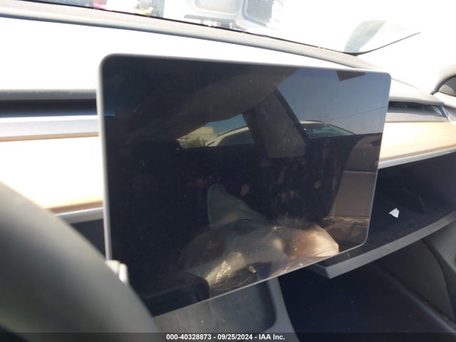 2023 TESLA MODEL 3 5YJ3E1EA1PF693307 Photo 6