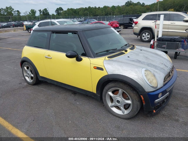 2005 MINI COOPER WMWRC33595TJ69007 Photo 0