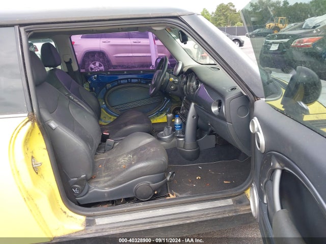 2005 MINI COOPER WMWRC33595TJ69007 Photo 4