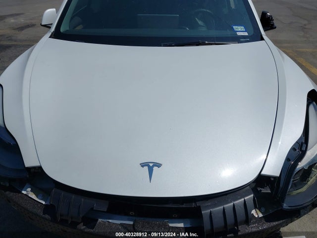 2023 TESLA MODEL 3 5YJ3E1EA3PF563996 Photo 9
