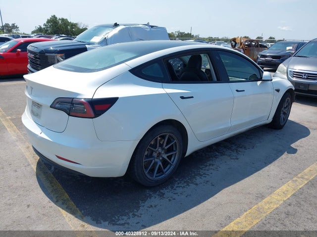 2023 TESLA MODEL 3 5YJ3E1EA3PF563996 Photo 3