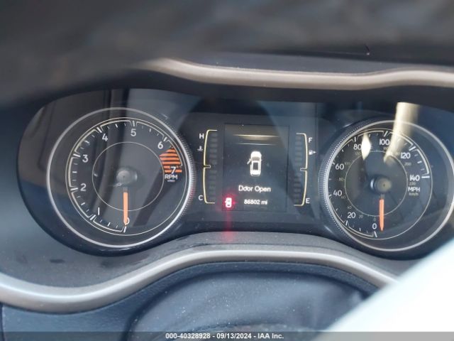1C4PJLAB4HW641156 Jeep Cherokee Altitude Fwd