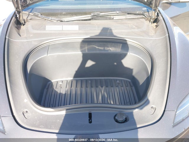 2024 TESLA MODEL 3 5YJ3E1EA3RF741697 Photo 9