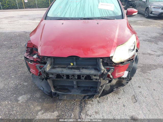 Ford FOCUS SE 2014 1FADP3F29EL135514 Image 6