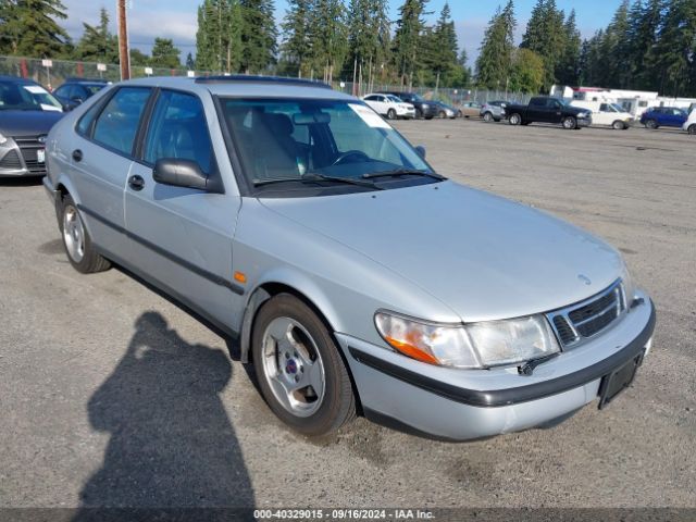 1998 SAAB 900 YS3DD55B1W2012371 Photo 0