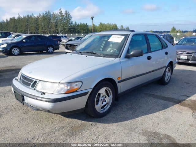1998 SAAB 900 YS3DD55B1W2012371 Photo 1