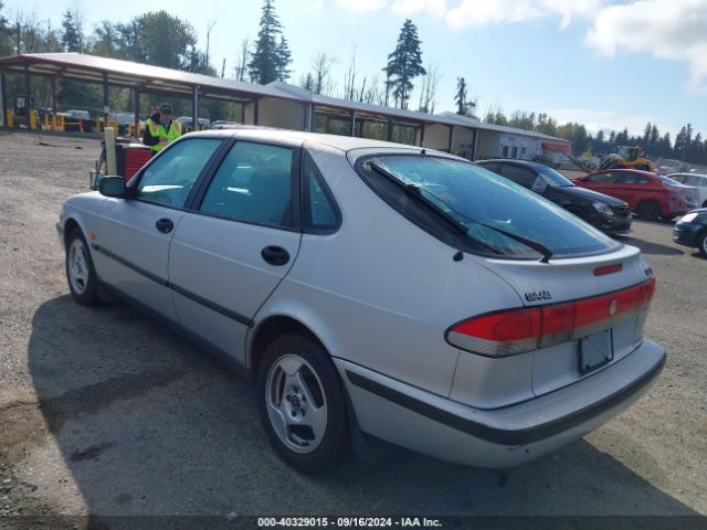 1998 SAAB 900 YS3DD55B1W2012371 Photo 2