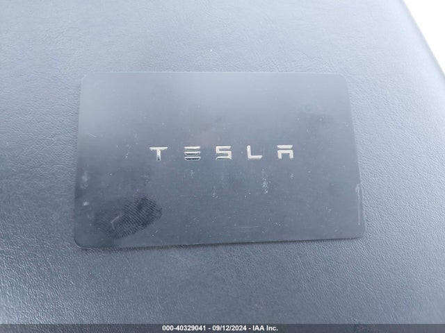 2021 TESLA MODEL Y 5YJYGDEE4MF069176 Photo 10