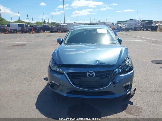 Продаж на аукціоні авто 2016 Mazda Mazda3 I Sport, vin: 3MZBM1J74GM318321, номер лоту: 40329143