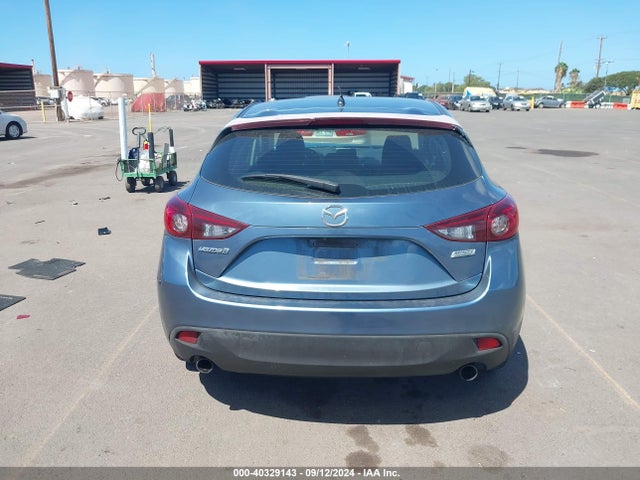 Продаж на аукціоні авто 2016 Mazda Mazda3 I Sport, vin: 3MZBM1J74GM318321, номер лоту: 40329143