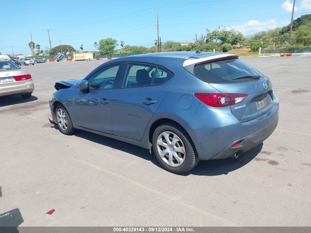 Продаж на аукціоні авто 2016 Mazda Mazda3 I Sport, vin: 3MZBM1J74GM318321, номер лоту: 40329143