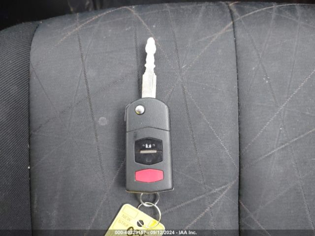 JM1DE1KZXE0184858 Mazda Mazda2 Sport