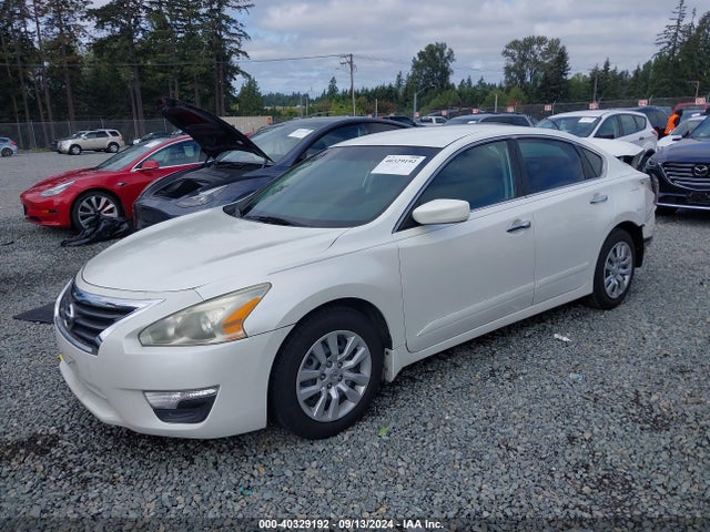 Nissan Altima 2.5 S 2014 1N4AL3AP3EC291694 Image 2