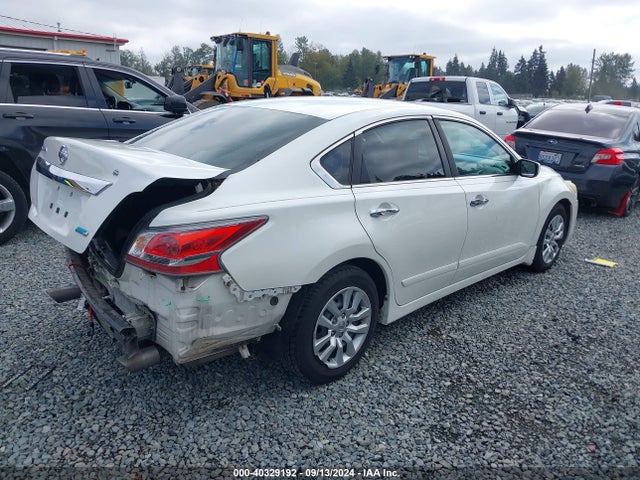 Nissan Altima 2.5 S 2014 1N4AL3AP3EC291694 Image 4
