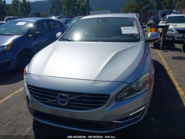 YV126MFK1F2361459 Volvo S60 T5 Premier