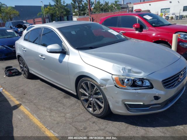 YV126MFK1F2361459 Volvo S60 T5 Premier