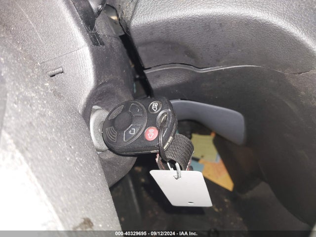 Ford Transit-150 2018 1FTYE1YM6JKB35703 Image 11