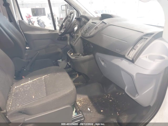 Ford Transit-150 2018 1FTYE1YM6JKB35703 Image 5