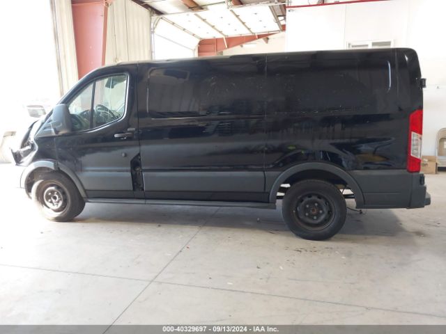1FTYE1YM2JKA38529 Ford Transit-150