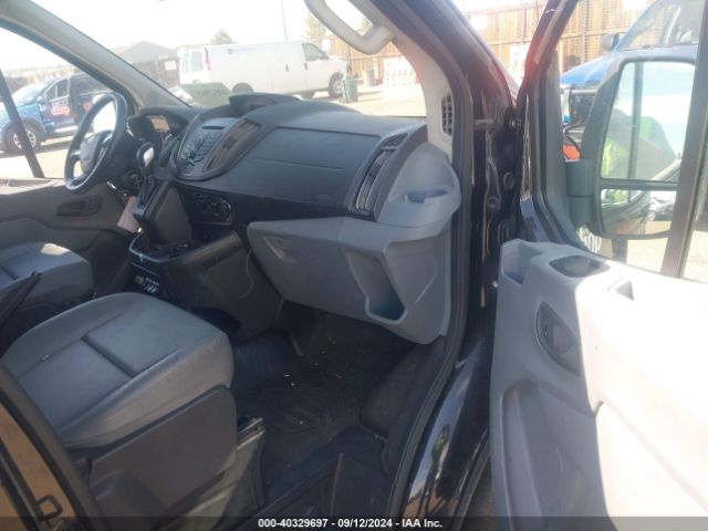 1FTYE1YM2JKA38529 Ford Transit-150