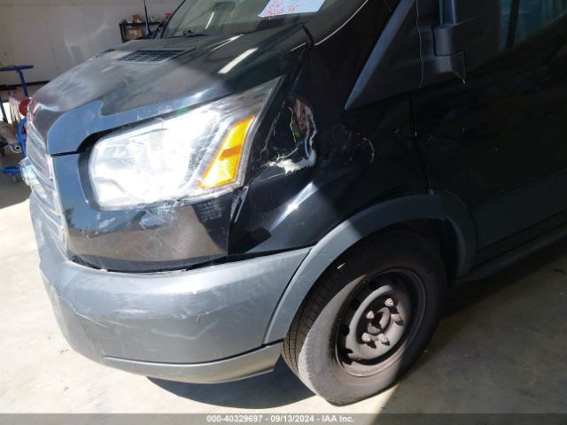 1FTYE1YM2JKA38529 Ford Transit-150