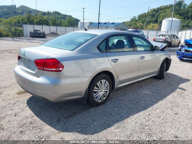 1VWAP7A36EC018846 Volkswagen Passat 2.5l S