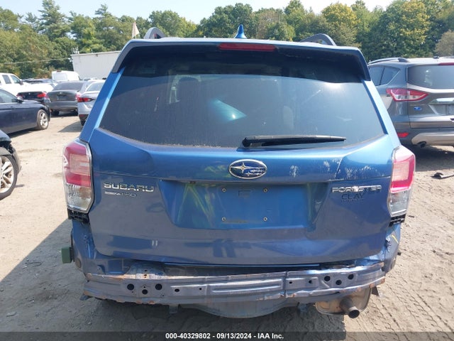 Subaru Forester 2.5i Premium 2018 JF2SJAEC2JH547497 Image 16