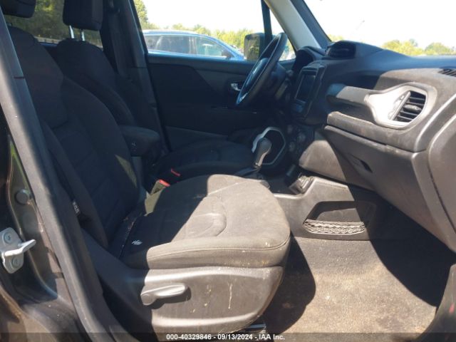 ZACCJABB9JPJ07801 Jeep Renegade Latitude Fwd