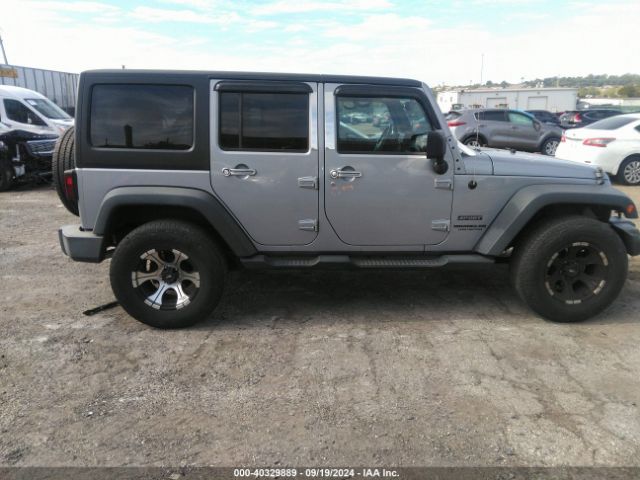 1C4BJWDG8EL139637 Jeep Wrangler Unlimited Sport