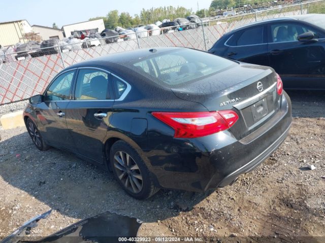 2017 NISSAN ALTIMA 1N4AL3AP9HC292465 Photo 2