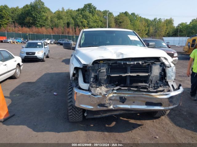 1C6RR7GT1ES359334 RAM 1500 Slt