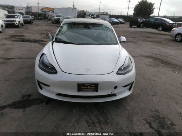 5YJ3E1EA2NF286884 Tesla MODEL 3