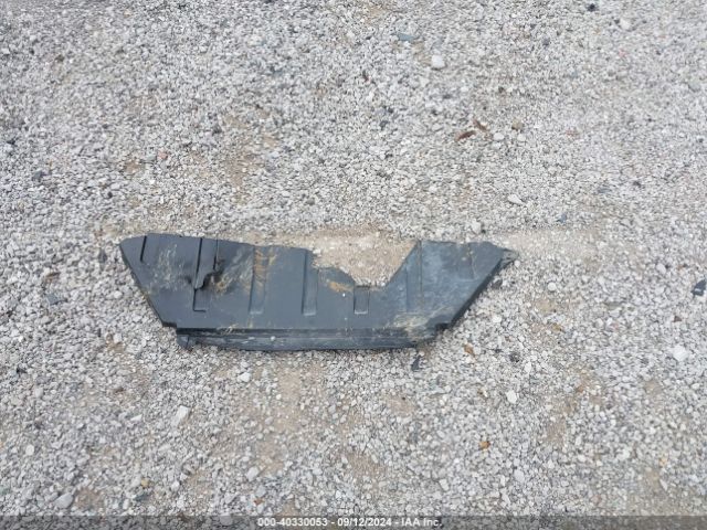 JA4AD2A38KZ006649 Mitsubishi Outlander Es