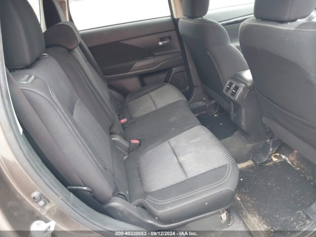 JA4AD2A38KZ006649 Mitsubishi Outlander Es