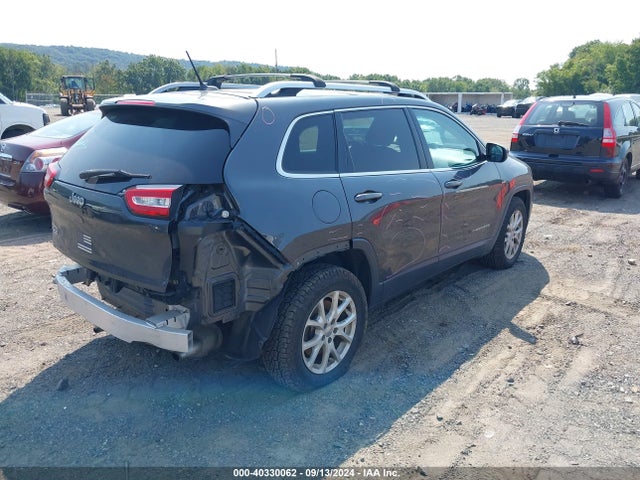 Jeep Cherokee Latitude 2015 1C4PJMCS0FW746311 Image 4