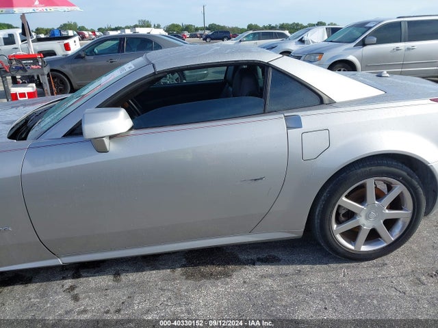 2004 CADILLAC XLR 1G6YV34A445604347 Photo 5