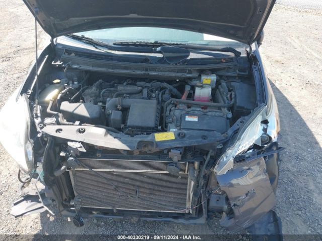 JTDKN3DU0E1736902 Toyota Prius Three