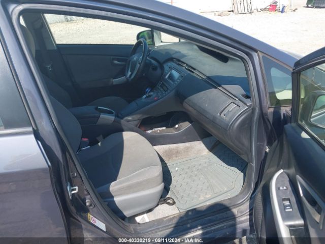 JTDKN3DU0E1736902 Toyota Prius Three