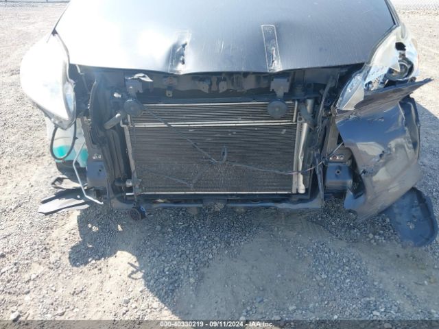 JTDKN3DU0E1736902 Toyota Prius Three