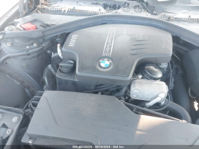 WBA3C3C5XEF987138 BMW 320i Xdrive