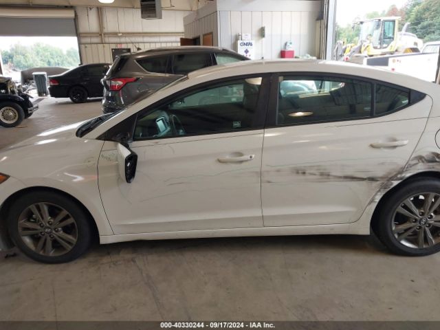 5NPD84LFXJH260279 Hyundai ELANTRA SEL