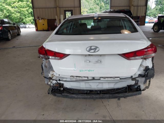 5NPD84LFXJH260279 Hyundai ELANTRA SEL