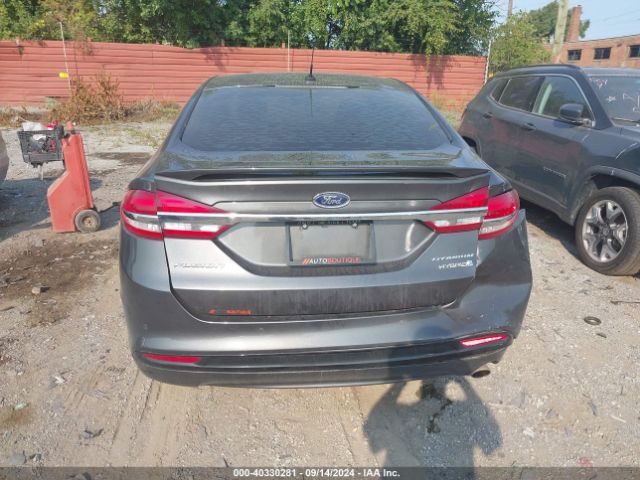 3FA6P0RU4JR207204 Ford Fusion Hybrid Titanium