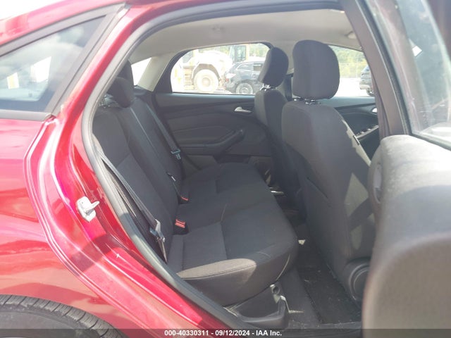Ford FOCUS SE 2016 1FADP3F25GL382273 Image 8