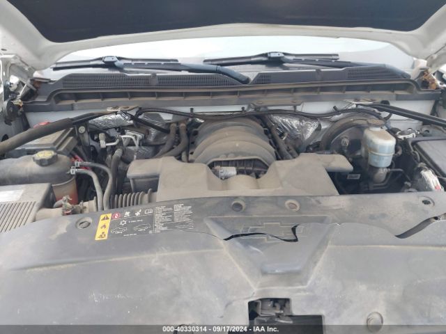 1GCVKREC4JZ300905 Chevrolet Silverado 1500 2lt