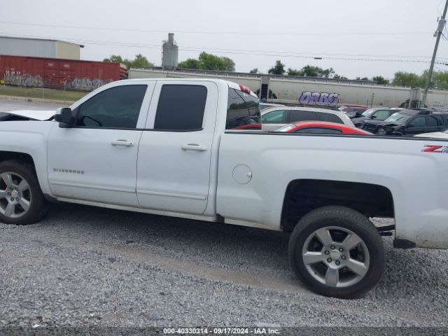 1GCVKREC4JZ300905 Chevrolet Silverado 1500 2lt