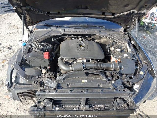 2017 JAGUAR XE SAJAD4BG9HA963030 Photo 9